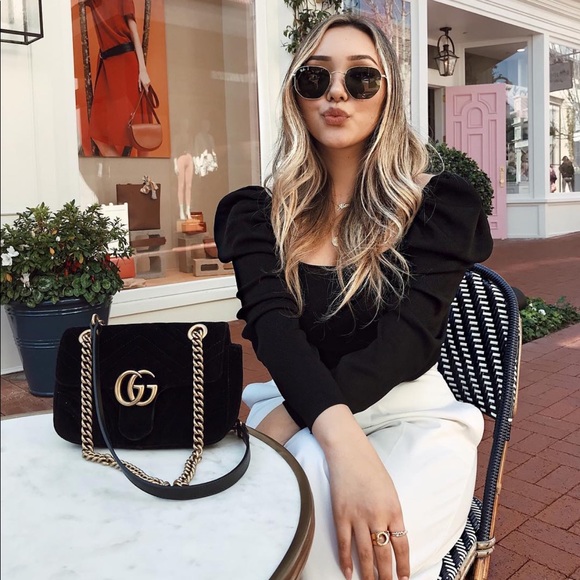 Zara Tops - Zara black long sleeve crop top